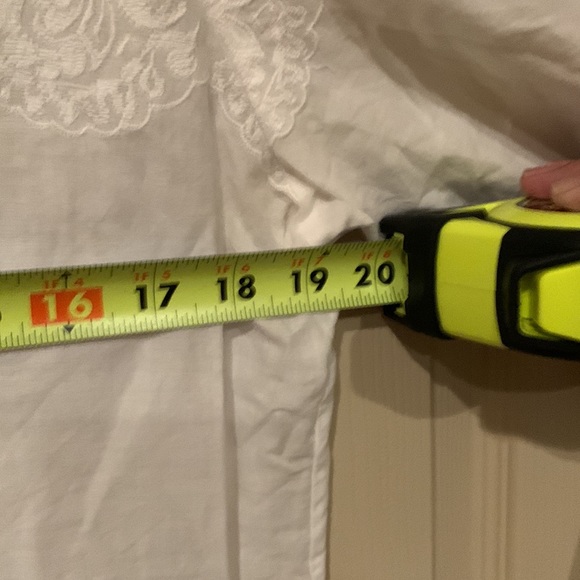 Paper White floral print large 100% cotton button down in white - Picture 8 of 9